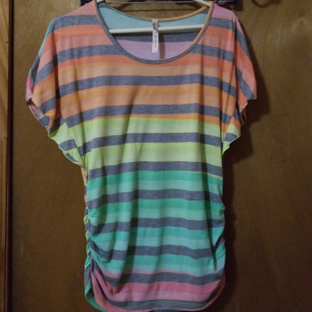 Striped fitted shirt
